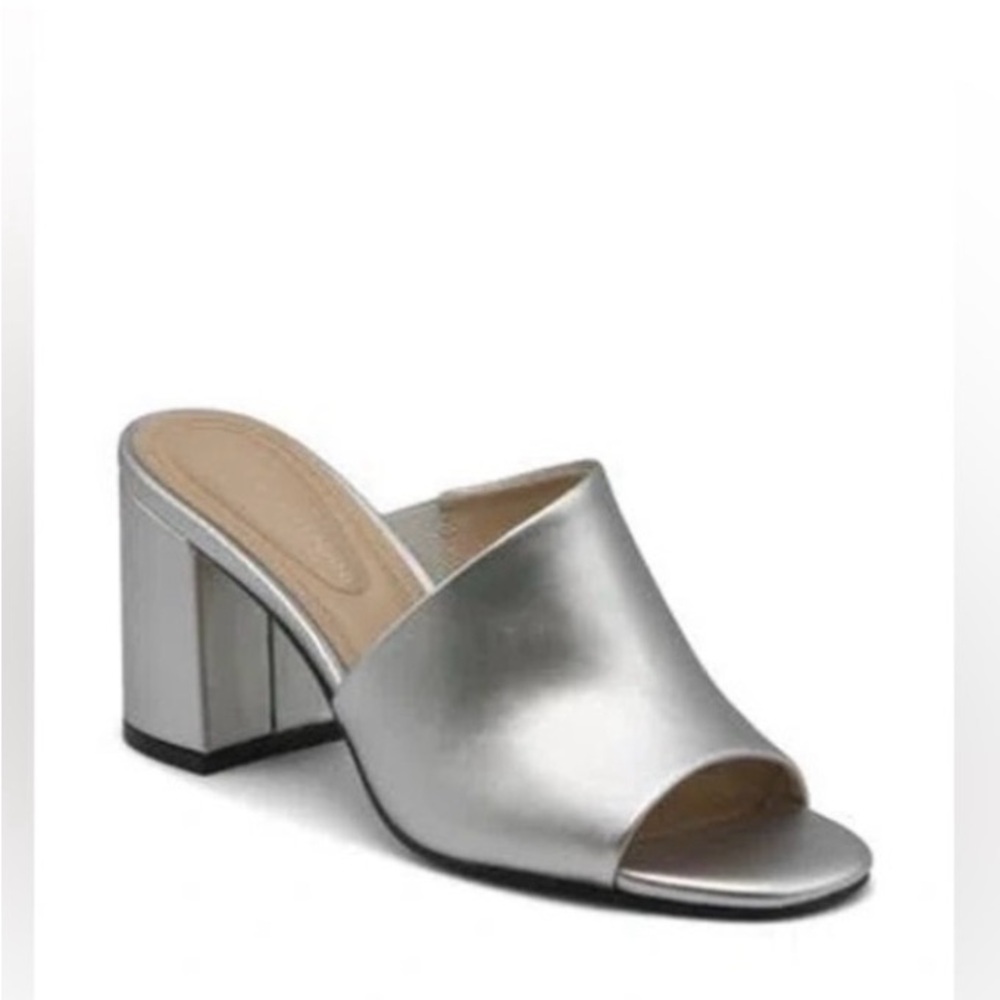 Adrienne Vittadini Metallic Silver Mules